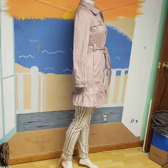 American Eagle jean & Gap jacket combo - Picture 4 of 16